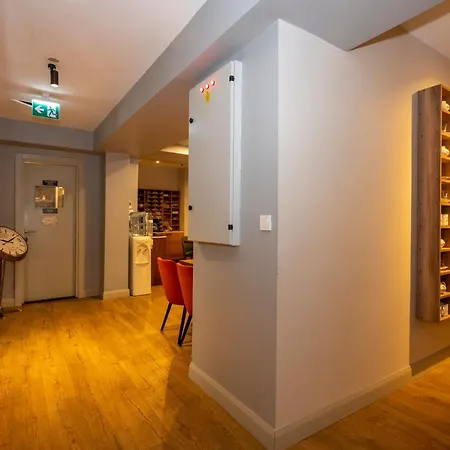 Juno Taksim Hotell 2*