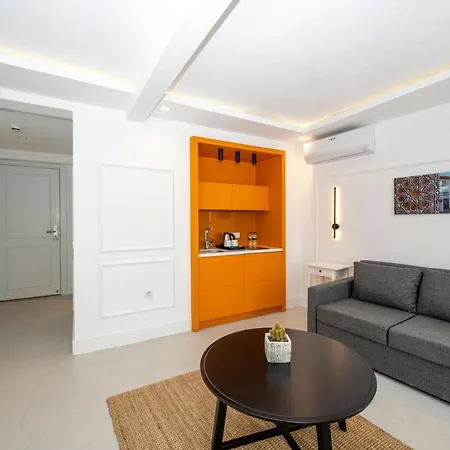 Hotel Juno Taksim 3*