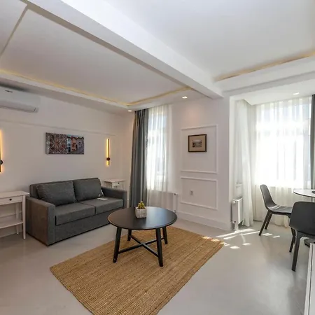 Juno Taksim Hotell 2*